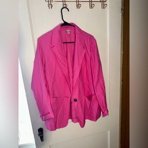 PINK BLAZER A NEW DAY TARGET